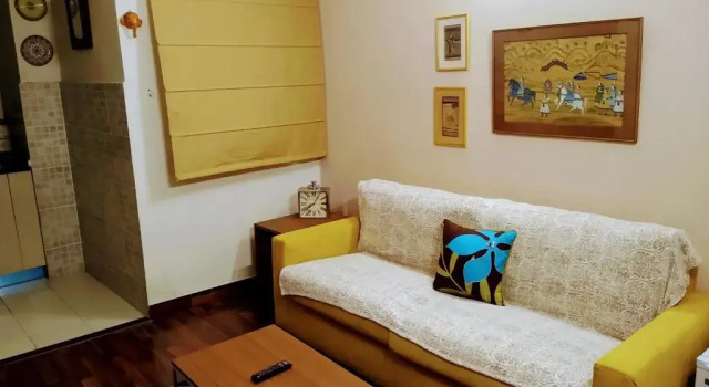 Студия Independent Charming Studio with balcony Urban view