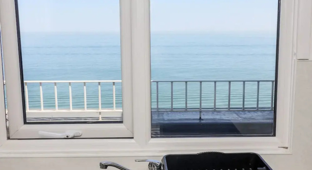 Коттедж 8 Seaview @ Bridlington Bay