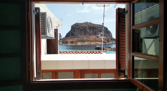 Номер Standard Antonakos Rooms
