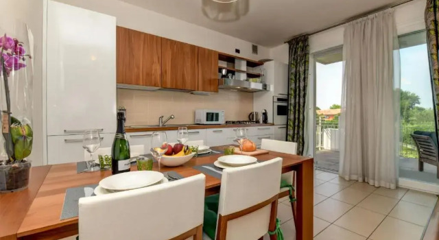 Апартаменты Superior La Castellana Family Apartment Superior