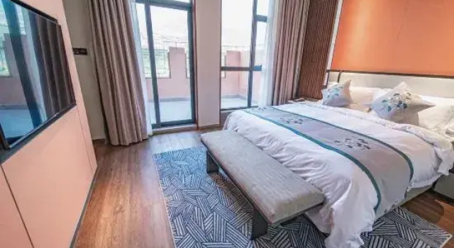 Люкс Deluxe Royal Hotel