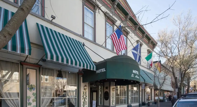 Hotel St. Helena
