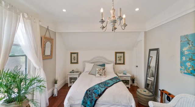 Коттедж San Francisco Retreat Just Steps From Golden Gate Park And Ocean Beach! 3 Bedroom Home by RedAwning