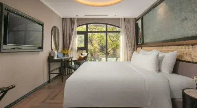 Люкс Executive Proverb Hotel Hanoi