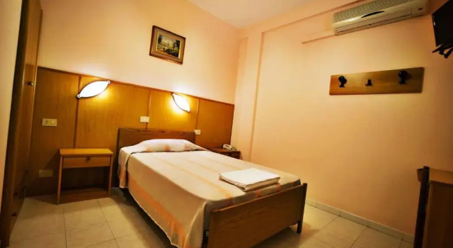 Двухместный номер Standard с красивым видом из окна Albergo Magrini della Genga