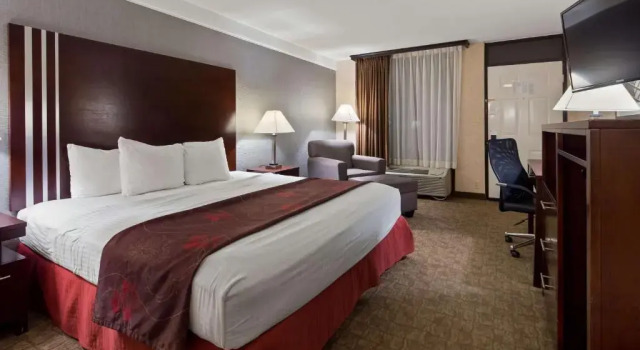 Standard Zimmer Days Inn by Wyndham Columbia Kentucky
