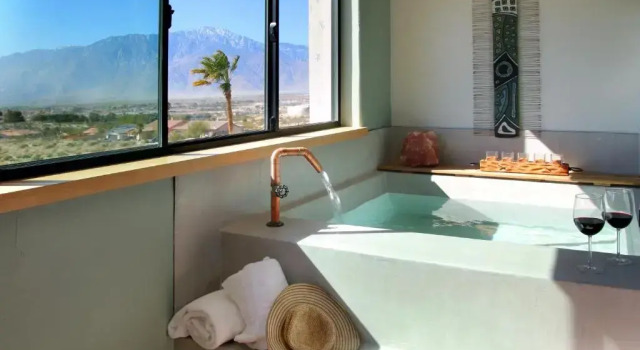 Номер Standard Azure Palm Hot Springs