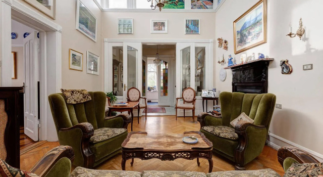 Guesthouse Galtafell, Забронировать Отель Отели Рейкьявика 3 звезды, рядом с Концертный зал и конференц-центр Harpa, 3*