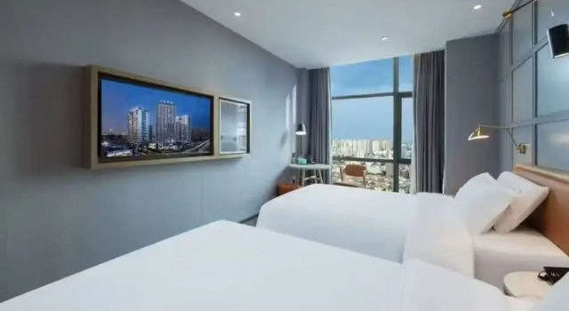 Двухместный номер Standard Yifeng hotel