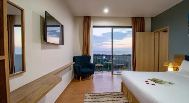 Трёхместный номер Deluxe с видом на горы Tom Hill Boutique Resort & Spa - Sea View
