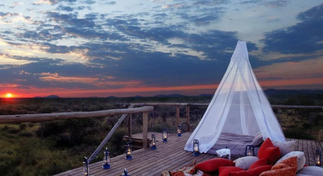 Sanctuary Makanyane Safari Lodge, Book Hotel Hoteller i North West med parkering, Parkering
