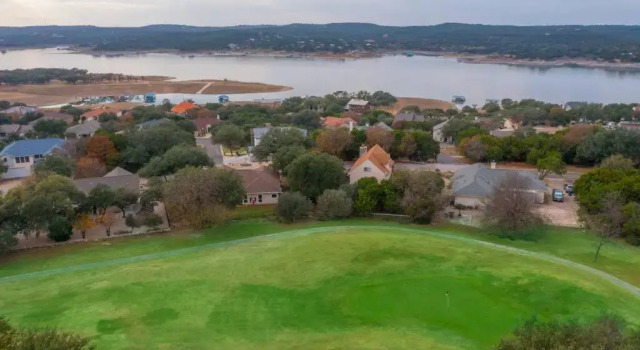 Коттедж Cozy 3br/2bath vacation house at Lake Travis