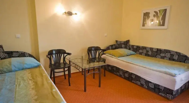 Kék Öböl Panzió, Rezervovat Hotel Balatonfuzfo 