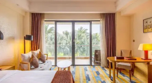 Двухместный номер Superior с видом на сад Days Hotel Suites by Wyndham Yangjiang