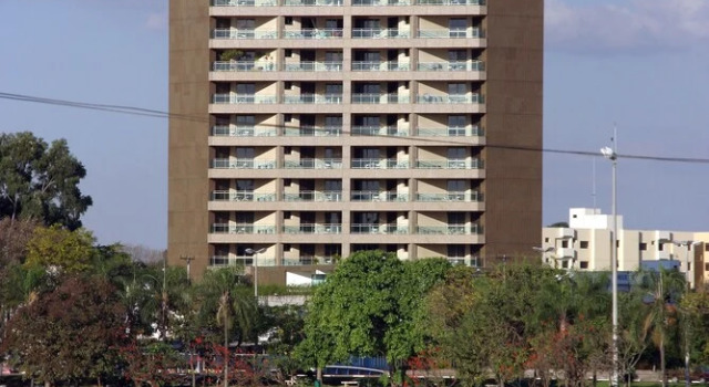 Lagoa Serena Flat Hotel, Забронировать Отель Арарас штат Сан-Паулу