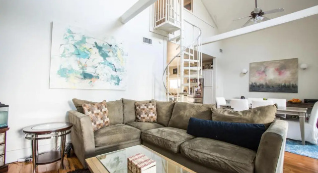 Creole Cottage Uptown, Забронировать Дом для отпуска Виллы Нового Орлеана, рядом с Rink Shopping Center, Вилла