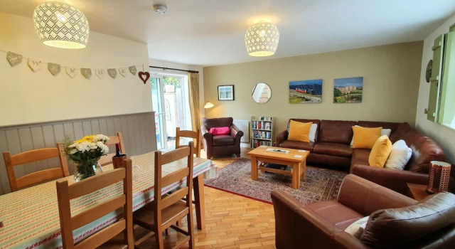Коттедж Vale View Cottages - The Stables