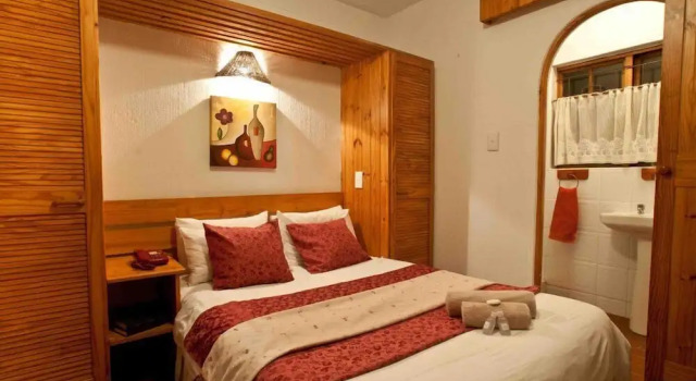 Номер Economy Woodpecker Inn