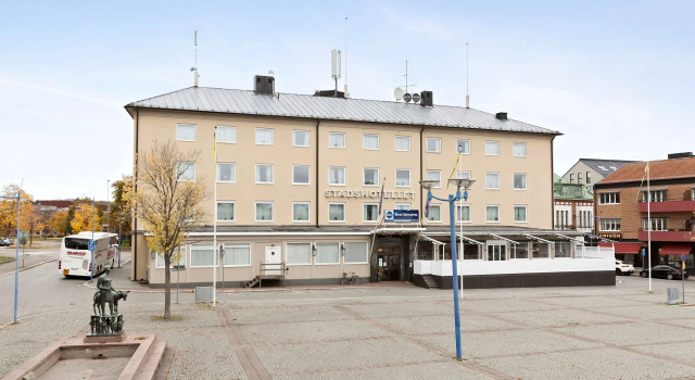 Best Western Vetlanda Stadshotell, Забронировать Отель Отели Ветланда с парковкой, Парковка