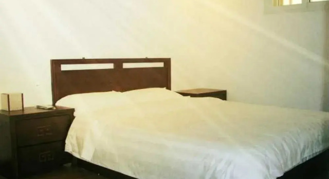 Qingdao Aigo Inn