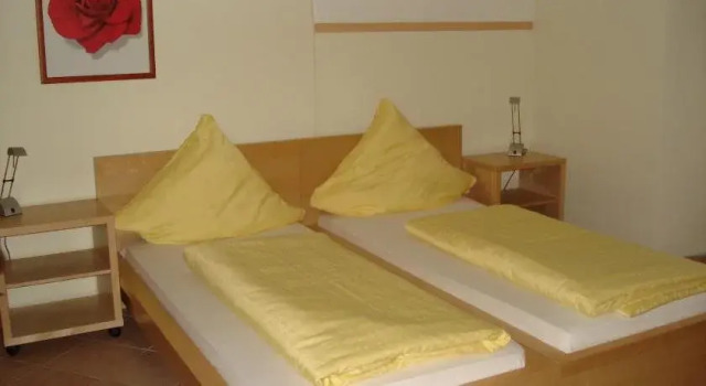 Brückenkopf - Hotel, Забронировать Отель Виттенберг Middle Elbe, рядом с Старый рынок Виттенберга
