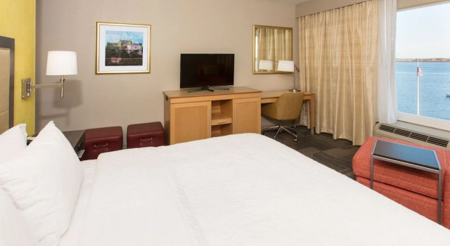 Двухместный номер Standard с видом на воду Hampton Inn - Palatka