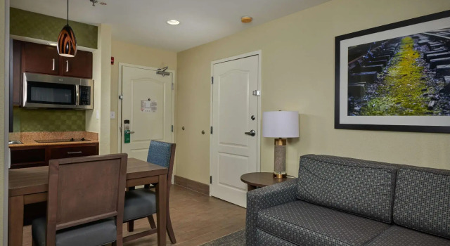 Двухместный люкс Homewood Suites by Hilton Sarasota