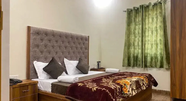 Hotel Royal Shivam Residency, Rezervovat Hotel Rišikéš Uttarakhand