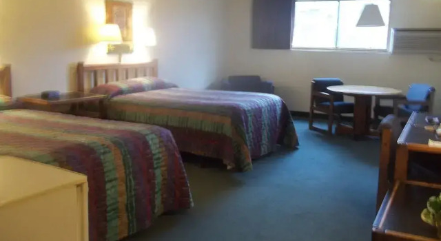 Wilderness Inn, Prenota Hotel Enterprise Oregon