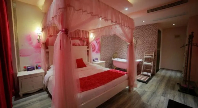 Ledu Hotel Yixing, Rezervovat Hotel Hotely v Yixing s parkováním, Parkování