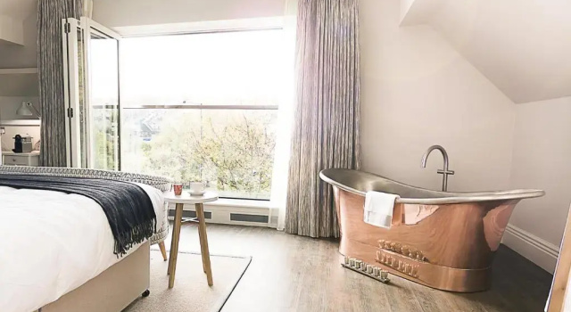 Люкс с видом на реку Brocco On The Park Boutique Hotel