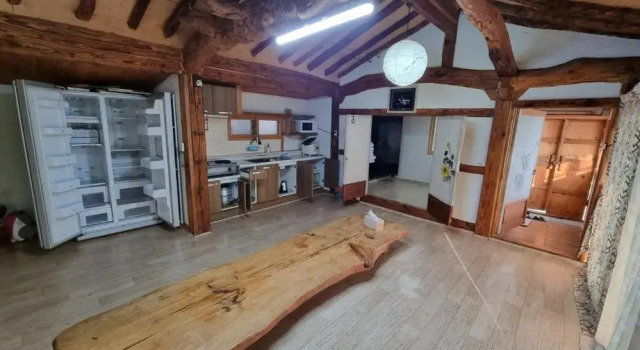 Hundred Years Hanok, Забронировать Вилла Виллы Кимхэ, Вилла