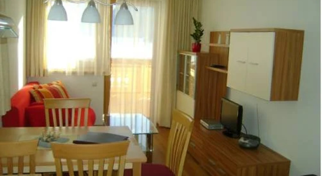 Bauernhof Honzar Hof, Rezervați Hotel Hoteluri în Tirol cu parcare, Parcare
