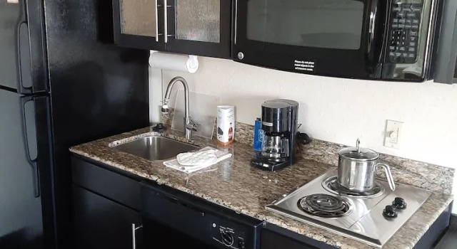 Люкс Candlewood Suites Aurora-Naperville by IHG