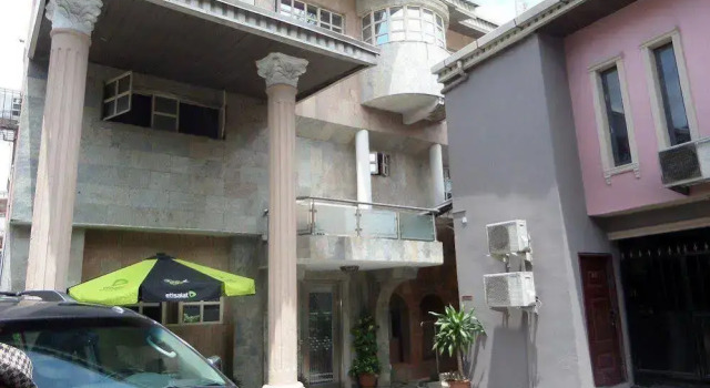 Maidaville Hotel and Suites, Rezervasyon Otel Egba Agege