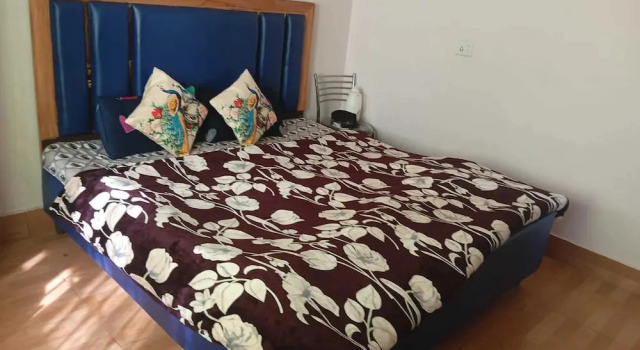 Pankaj Homestay, Prenota Hotel Naldehra India