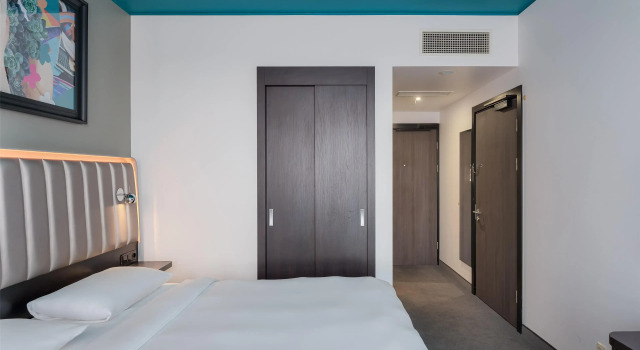 Номер Standard с балконом Park Inn by Radisson Riga Valdemara