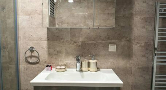Prestige 22 · Prestigious 1 Bedroom Suite Apartment