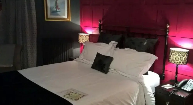 Lifton Hall, Rezervasyon Otel Lifton 