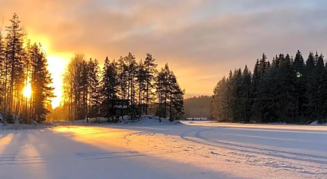 Guesthouse Kumpunen, Забронировать Отель Петяйявеси 