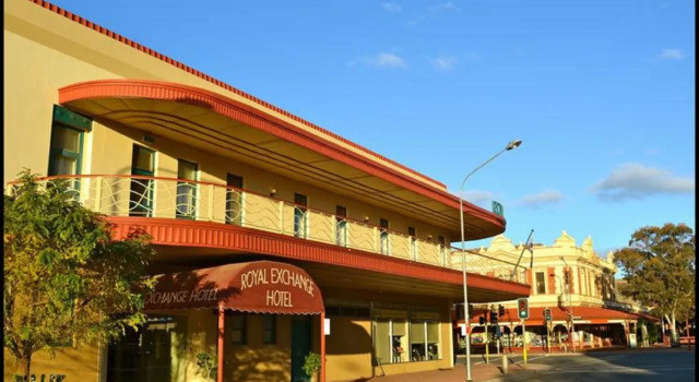 Royal Exchange Hotel, Đặt Khách sạn Broken Hill New South Wales