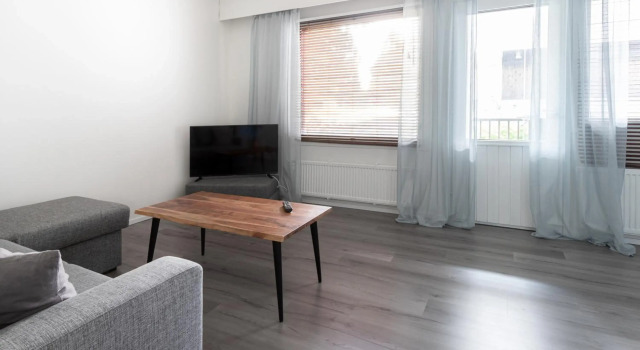 Riverside Apartment Rovaniemi, Забронировать Апартаменты/квартира Отели Рованиеми с парковкой, рядом с Rovaniemi Church, Парковка