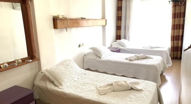 Трёхместный номер Standard Yuksel Hotel