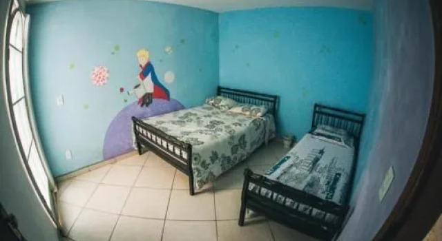 HOSTEL Divinópolis, Забронировать Хостел Дивинополис Минас-Жерайс