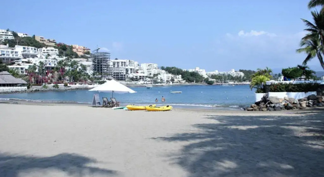 Condo in Puerto las Hadas, Book Lejlighed Hoteller i Manzanillo med parkering, nær Las Hadas Golf Course, Parkering