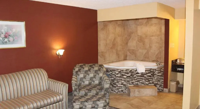 Люкс Superior The Executive inn & Suites