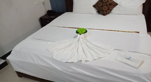 Global City Hotel, Prenota Hotel New Bazaar Distretto di Colombo