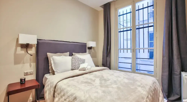 61 - Luxury Parisian Home Sebastopol 2DD, Забронировать Апартаменты/квартира 10-й округ: Республика Париж, рядом с Станция метро Rambuteau