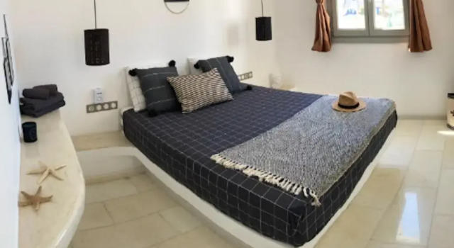 3 bedrooms villa with sea view enclosed garden and wifi at Ios