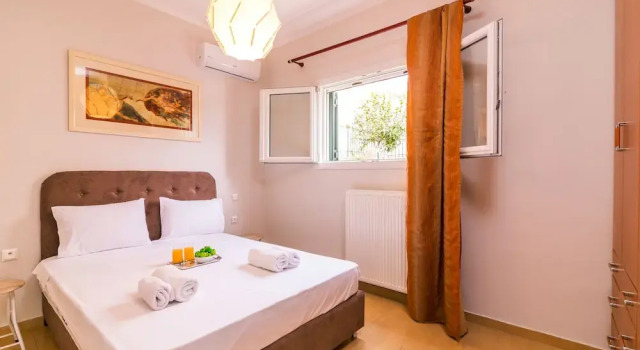Private Maisonette near Corfu Town By Konnect, Забронировать Дом для отпуска Отели периферии Ионических островов с парковкой, Парковка